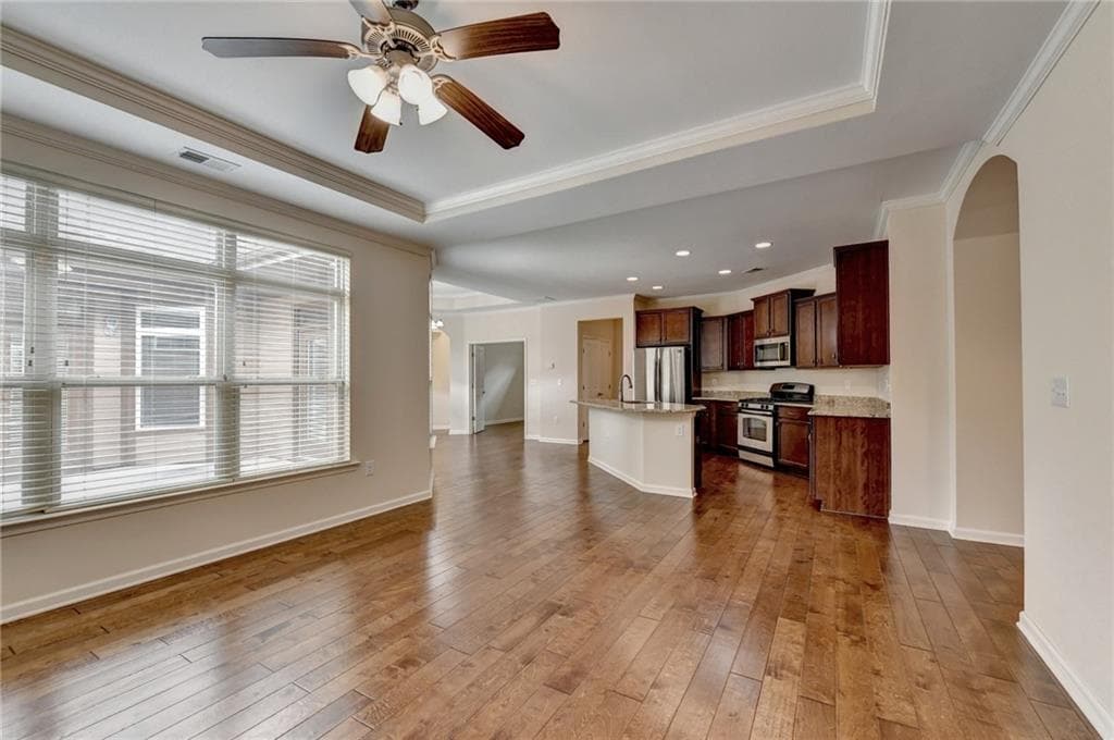 3 bedroom, 3 bathroom, 2,468 sq ft single family residence for rent at 391 Gold Cove Lane, Johns Creek, GA 30097 for $3,300 a month — photo 7