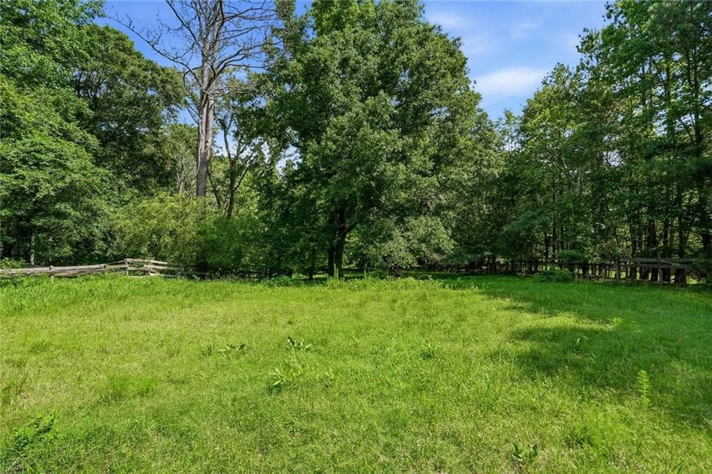 4 bedroom, 3 bathroom single family residence for sale at 1900 Redd Road, Milton, GA 30004 — photo 5