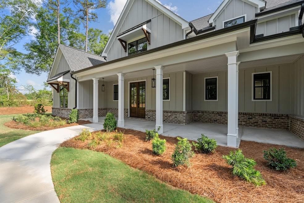 5 bedroom, 4 bathroom, 3,620 sq ft single family residence under contract at 135 Martin Cemetery Road, Carrollton, GA 30117 — photo 3