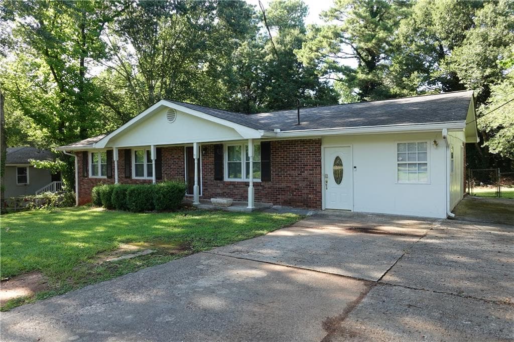 3 bedroom, 2 bathroom, 1,500 sq ft single family residence for rent at 186 Zelma Street, Marietta, GA 30060 for $1,850 a month — photo 2