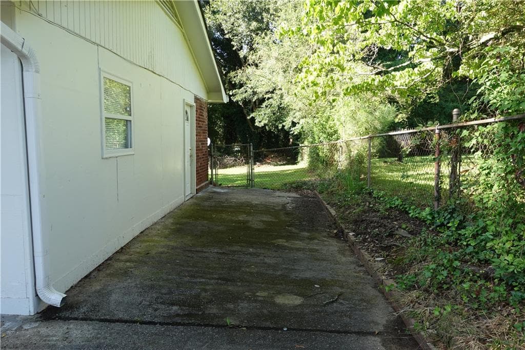 3 bedroom, 2 bathroom, 1,500 sq ft single family residence for rent at 186 Zelma Street, Marietta, GA 30060 for $1,850 a month — photo 5