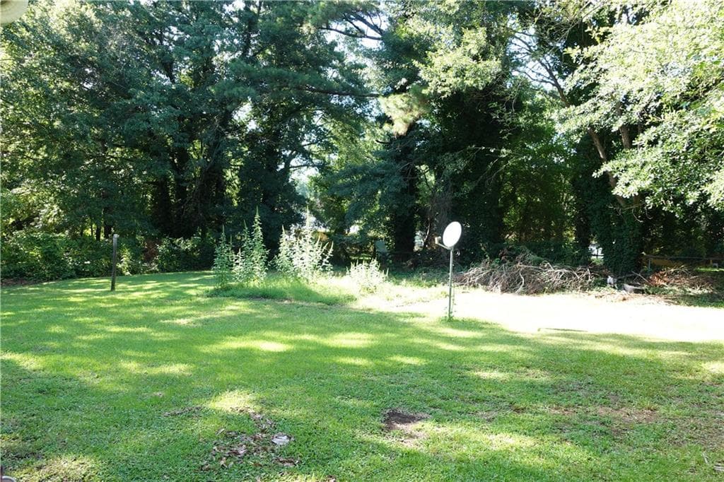 3 bedroom, 2 bathroom, 1,500 sq ft single family residence for rent at 186 Zelma Street, Marietta, GA 30060 for $1,850 a month — photo 6