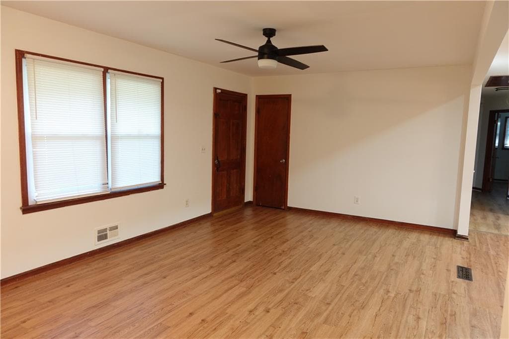 3 bedroom, 2 bathroom, 1,500 sq ft single family residence for rent at 186 Zelma Street, Marietta, GA 30060 for $1,850 a month — photo 7