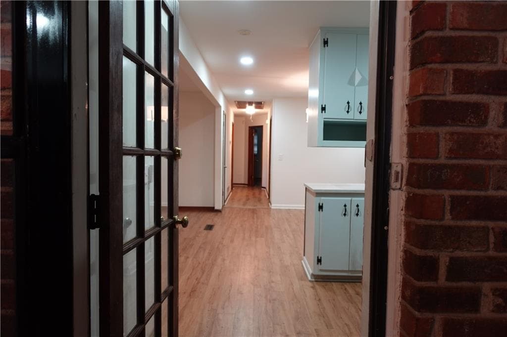 3 bedroom, 2 bathroom, 1,500 sq ft single family residence for rent at 186 Zelma Street, Marietta, GA 30060 for $1,850 a month — photo 3