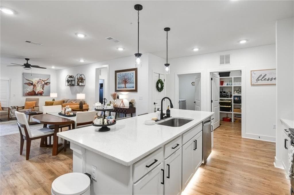 2 bedroom, 2 bathroom, 1,702 sq ft condominium for sale at 3351 Orwell Way 2401, Cumming, GA 30041 — photo 1 of 52