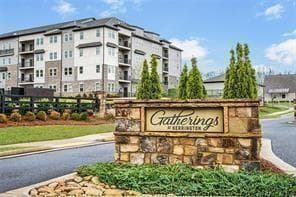 2 bedroom, 2 bathroom, 1,702 sq ft condominium for sale at 3351 Orwell Way 2401, Cumming, GA 30041 — photo 8