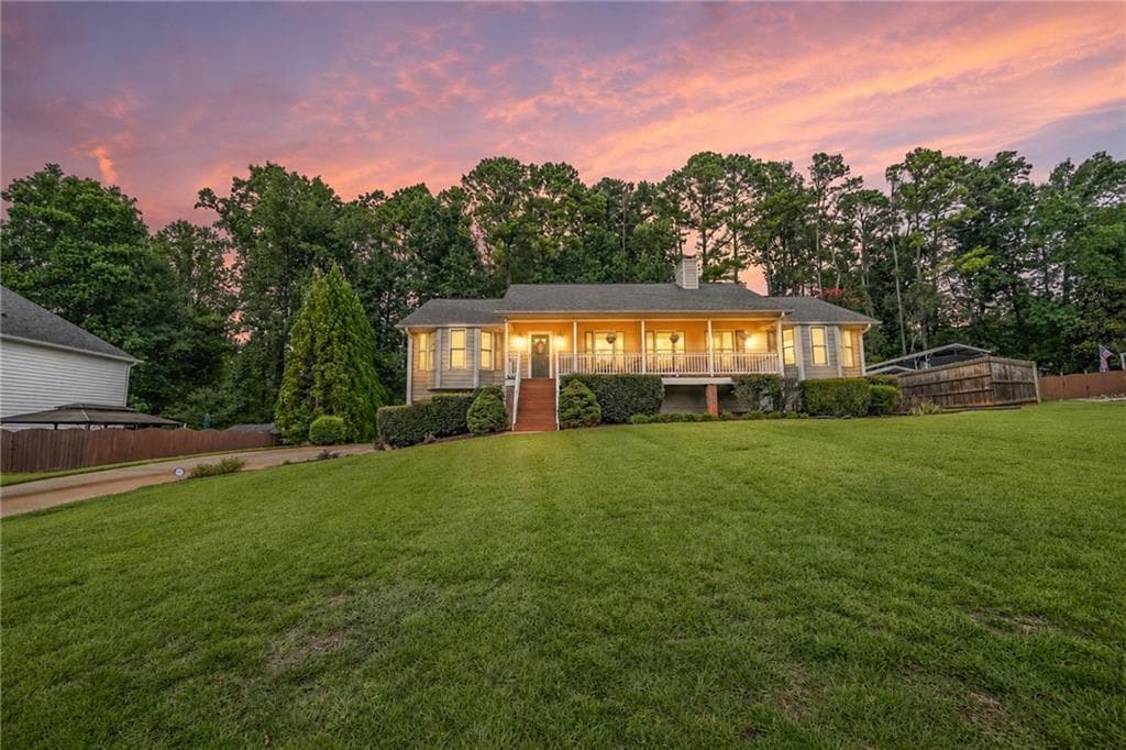 3 bedroom, 2 bathroom, 1,736 sq ft single family residence under contract at 114 Valley Farm Lane, Acworth, GA 30102