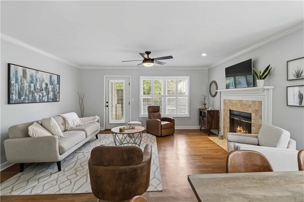 2 bedroom, 3 bathroom, 1,230 sq ft townhouse for sale at 902 Defoors Landing, Atlanta, GA 30318 — photo 3