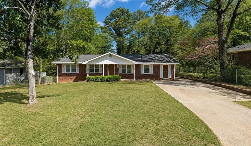 3 bedroom, 2 bathroom, 1,500 sq ft single family residence for rent at 186 Zelma Street, Marietta, GA 30060 for $1,850 a month — photo 1 of 22