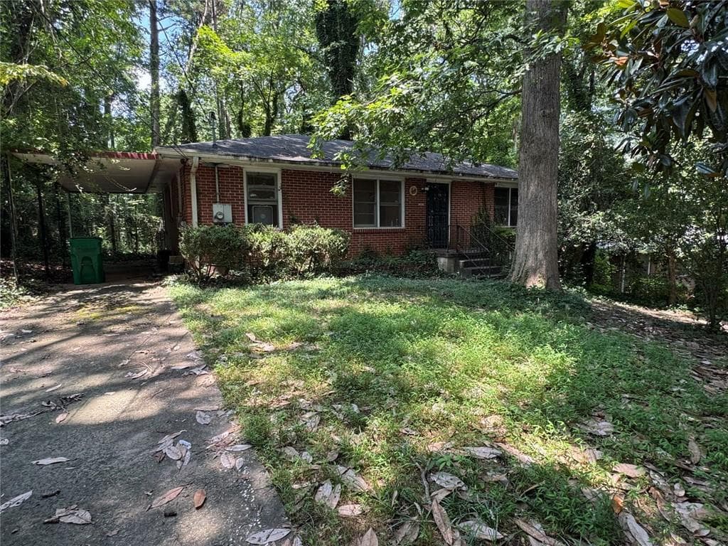 3 bedroom, 1 bathroom, 1,118 sq ft single family residence sold at 940 Willivee Drive, Decatur, GA 30033