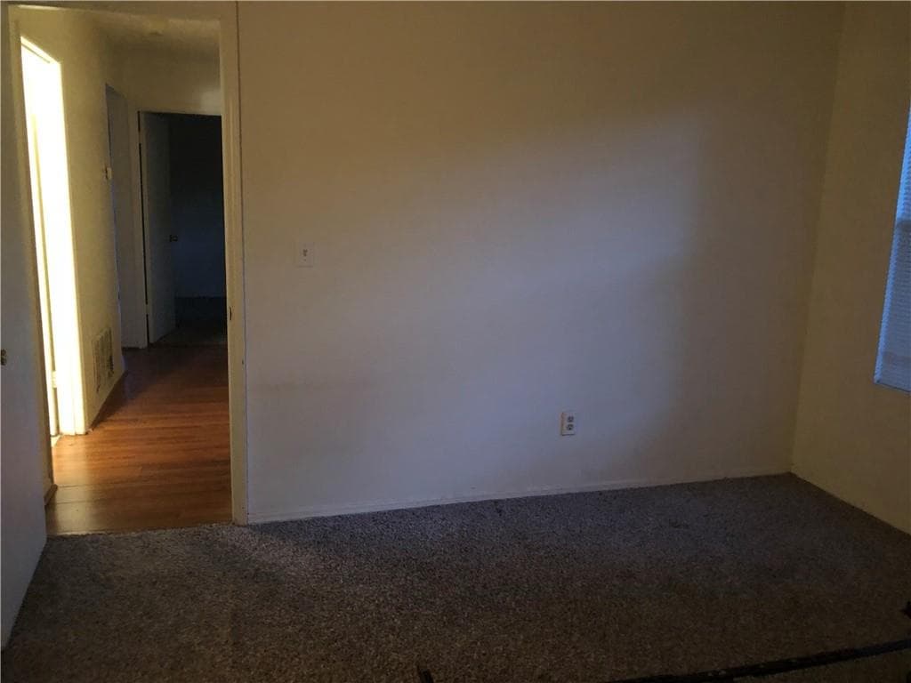 3 bedroom, 2 bathroom, 1,300 sq ft single family residence for sale at 4817 Mainstreet Valley Trace, Stone Mountain, GA 30088 — photo 8