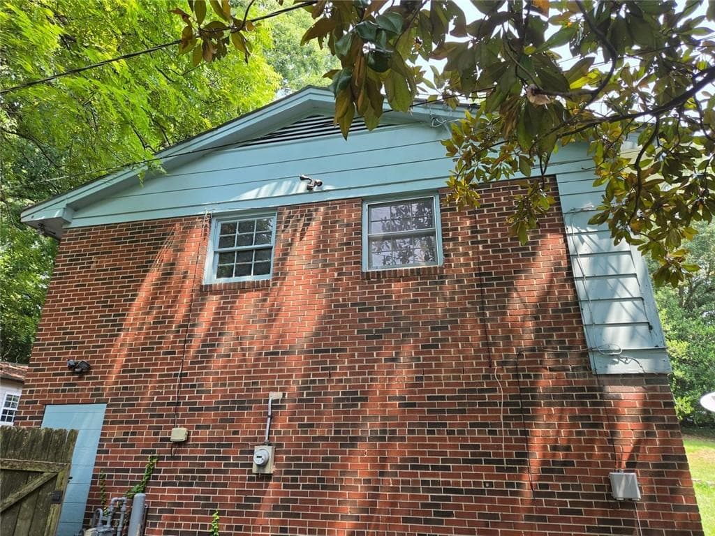 4 bedroom, 1 bathroom, 1,144 sq ft single family residence for sale at 3173 Pennington Circle, Atlanta, GA 30354 — photo 2