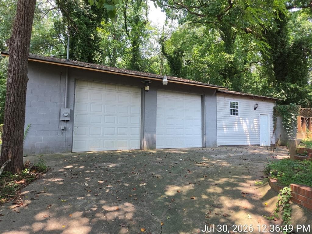 4 bedroom, 1 bathroom, 1,144 sq ft single family residence for sale at 3173 Pennington Circle, Atlanta, GA 30354 — photo 3