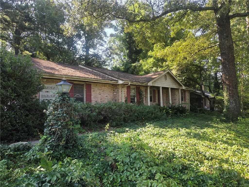 3 bedroom, 2 bathroom, 1,793 sq ft single family residence sold at 938 Rockbridge Way, Norcross, GA 30093