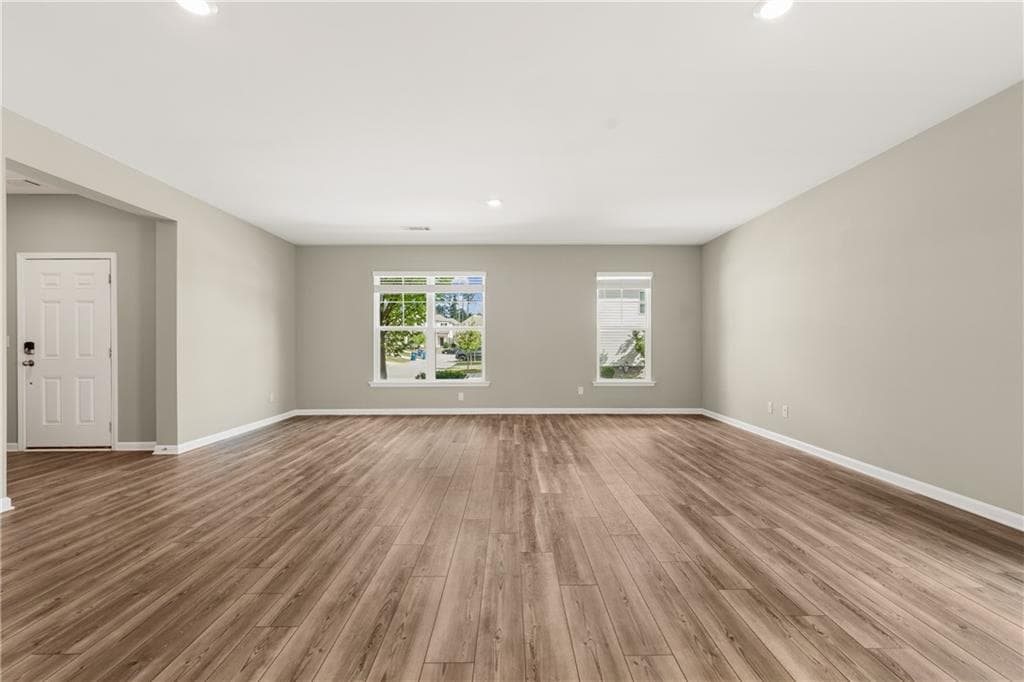 4 bedroom, 3 bathroom, 2,435 sq ft single family residence for sale at 4335 Magpie Drive, Hoschton, GA 30548 — photo 8