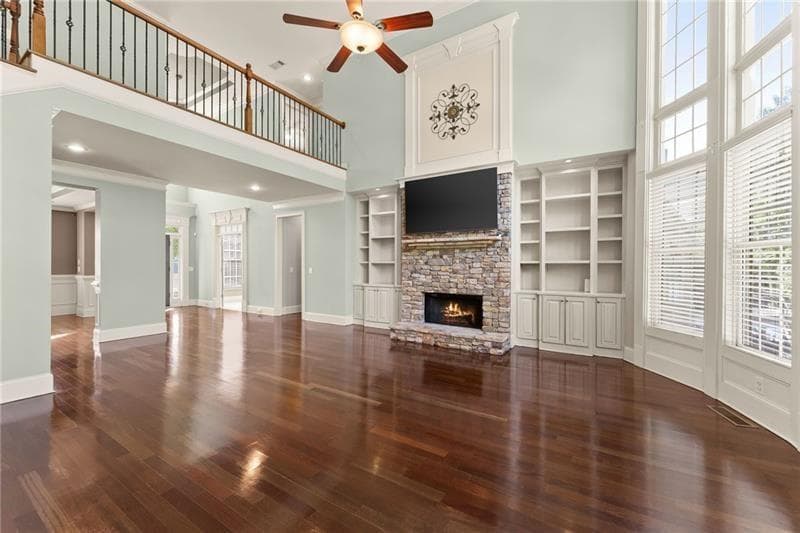 6 bedroom, 6 bathroom, 6,819 sq ft single family residence for sale at 872 Patthview Court, Dacula, GA 30019 — photo 4