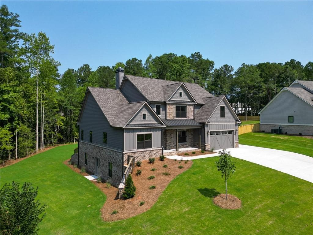 5 bedroom, 4 bathroom, 3,429 sq ft single family residence for sale at 1425 Willowbend Place, Monroe, GA 30655 — photo 4