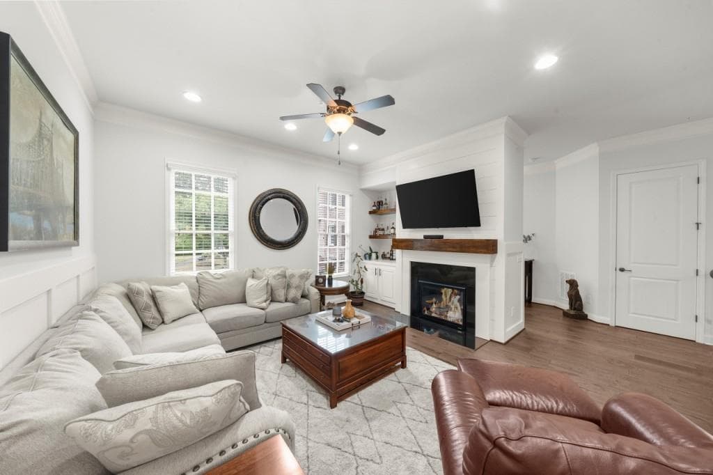 3 bedroom, 4 bathroom, 2,392 sq ft townhouse for rent at 410 Rose Garden Lane, Alpharetta, GA 30009 for $5,300 a month — photo 10