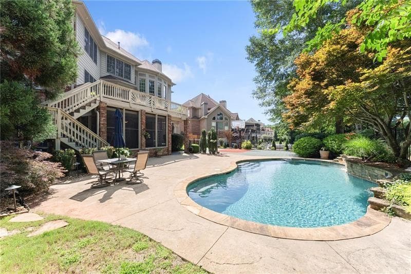6 bedroom, 6 bathroom, 6,819 sq ft single family residence for sale at 872 Patthview Court, Dacula, GA 30019