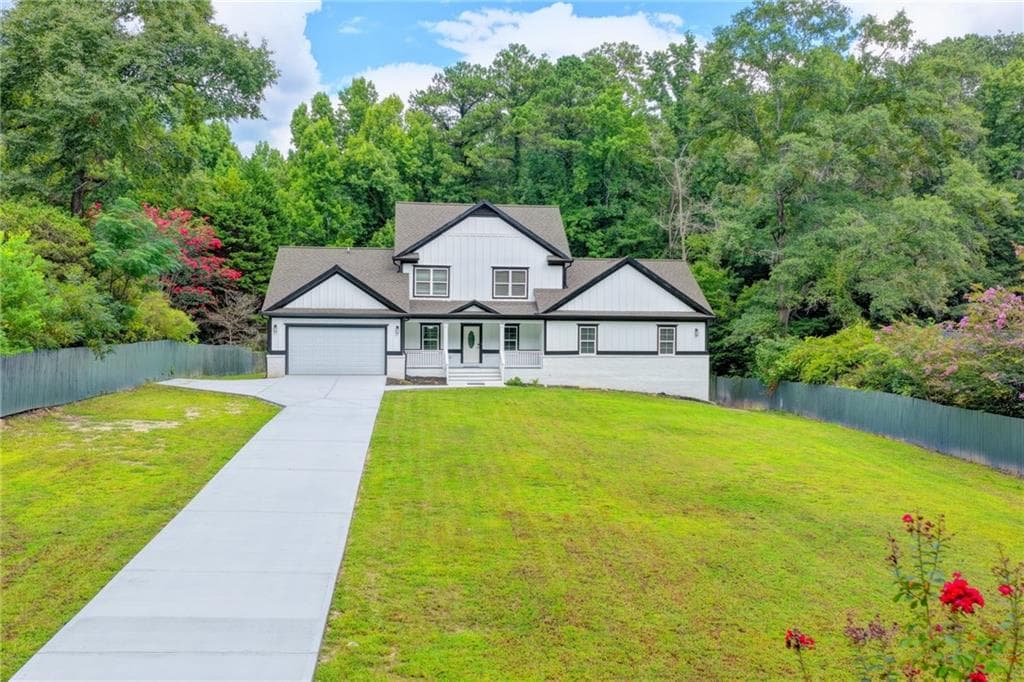 7 bedroom, 4 bathroom, 4,918 sq ft single family residence for sale at 3326 Hidden Forest Drive, Snellville, GA 30078 — photo 8