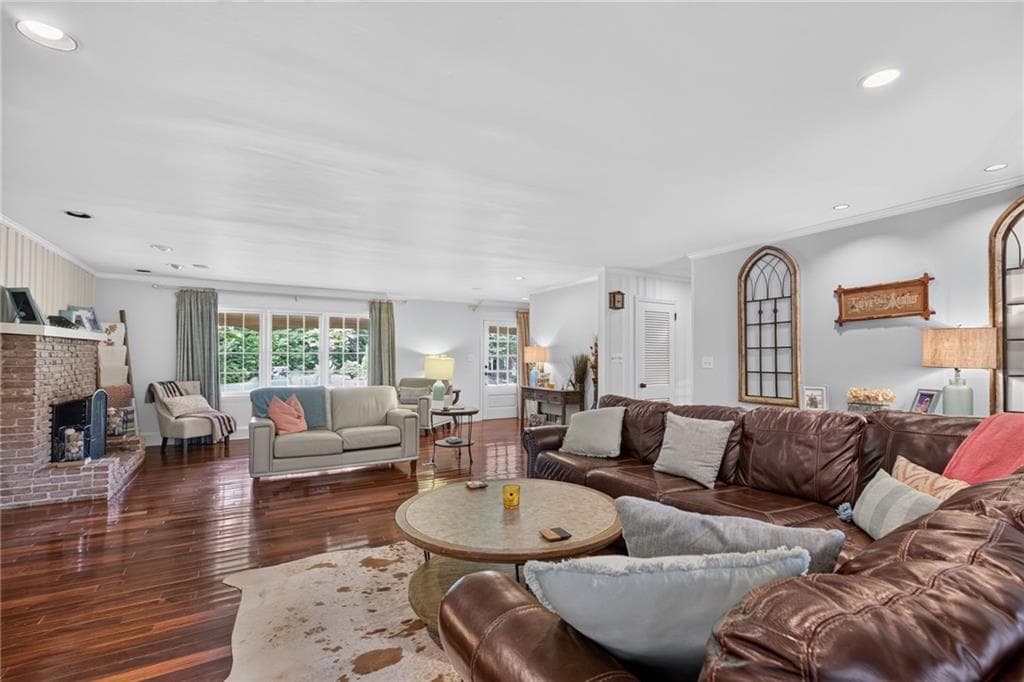 5 bedroom, 3 bathroom, 3,644 sq ft single family residence for sale at 8928 Orchard Drive, Douglasville, GA 30134 — photo 6