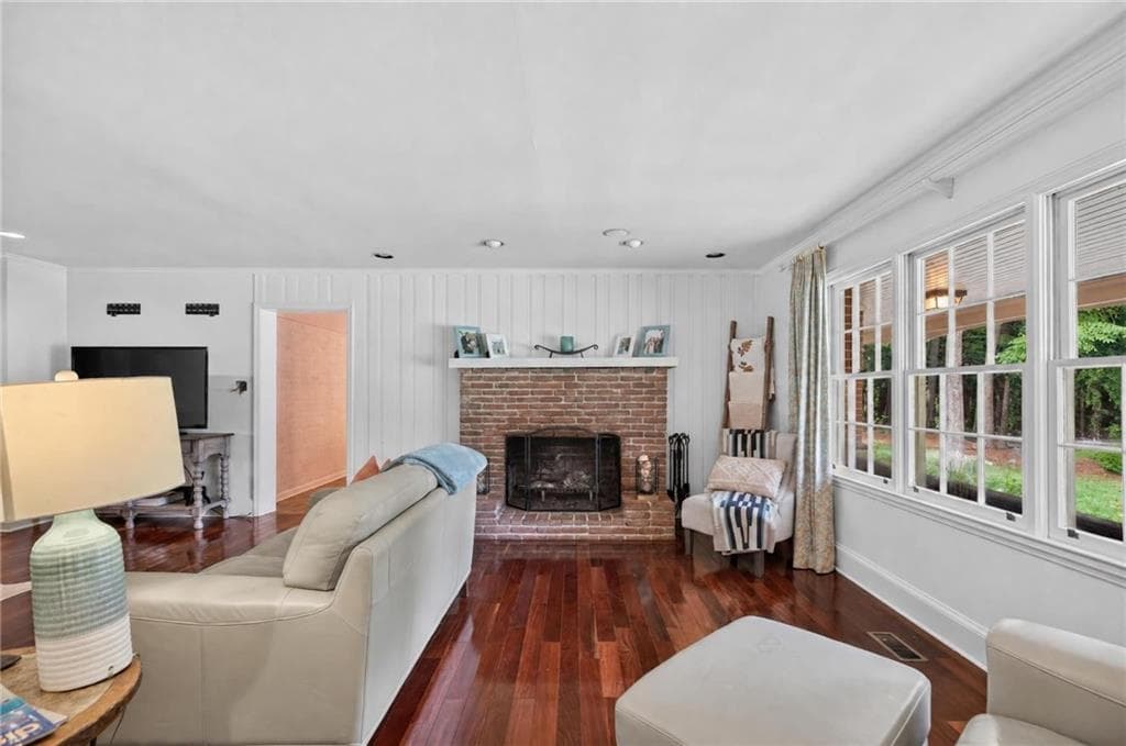 5 bedroom, 3 bathroom, 3,644 sq ft single family residence for sale at 8928 Orchard Drive, Douglasville, GA 30134 — photo 5