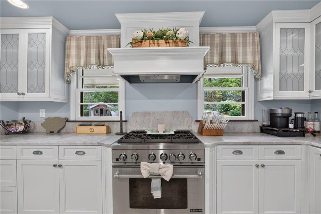 5 bedroom, 3 bathroom, 3,644 sq ft single family residence for sale at 8928 Orchard Drive, Douglasville, GA 30134 — photo 10