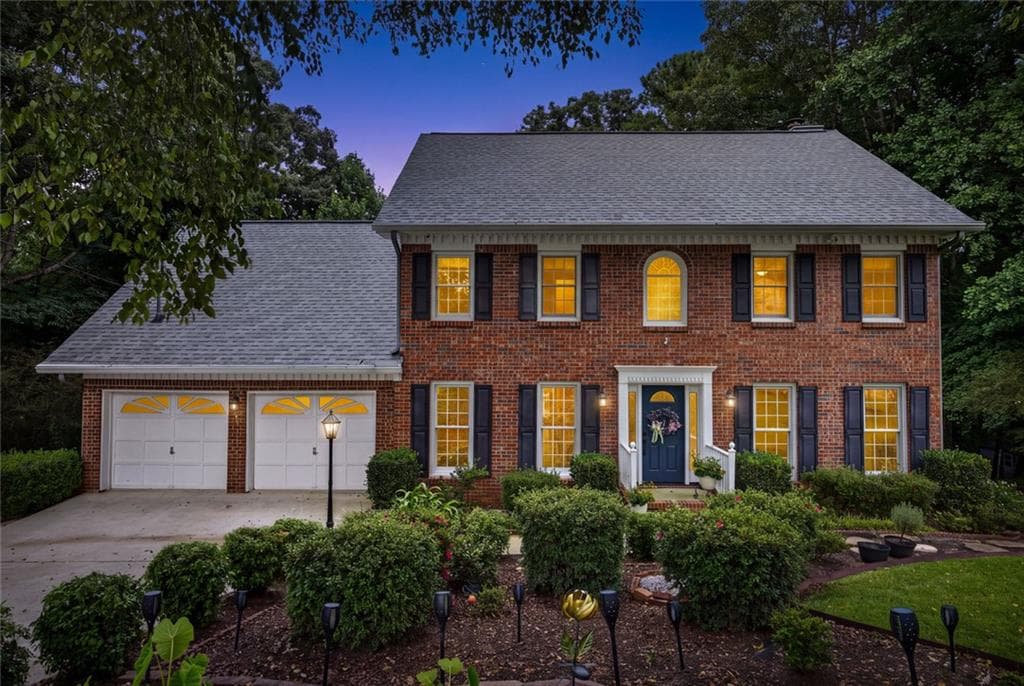 4 bedroom, 4 bathroom, 4,618 sq ft single family residence sold at 1364 Bywood Court, Suwanee, GA 30024