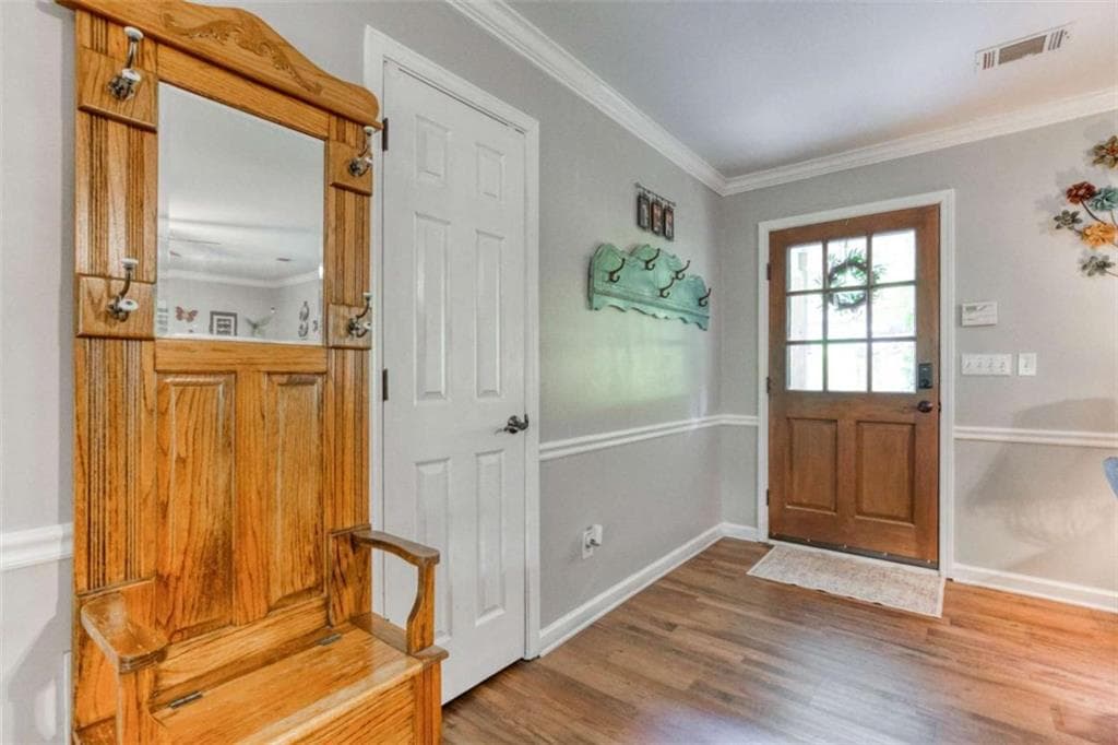 3 bedroom, 2 bathroom, 2,084 sq ft single family residence for sale at 4234 Timber Trace Road, Loganville, GA 30052 — photo 7
