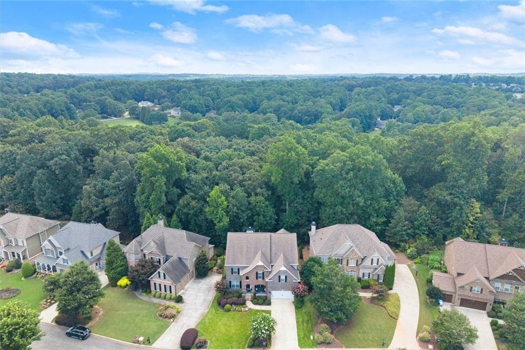 5 bedroom, 4 bathroom, 4,448 sq ft single family residence for sale at 4535 Manor Creek Drive, Cumming, GA 30040 — photo 4
