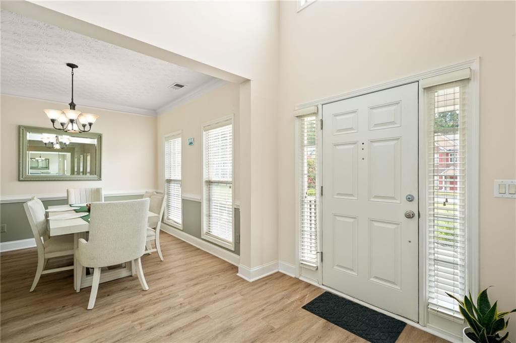4 bedroom, 3 bathroom, 2,778 sq ft single family residence for sale at 2116 Caneridge Drive, Marietta, GA 30064 — photo 9
