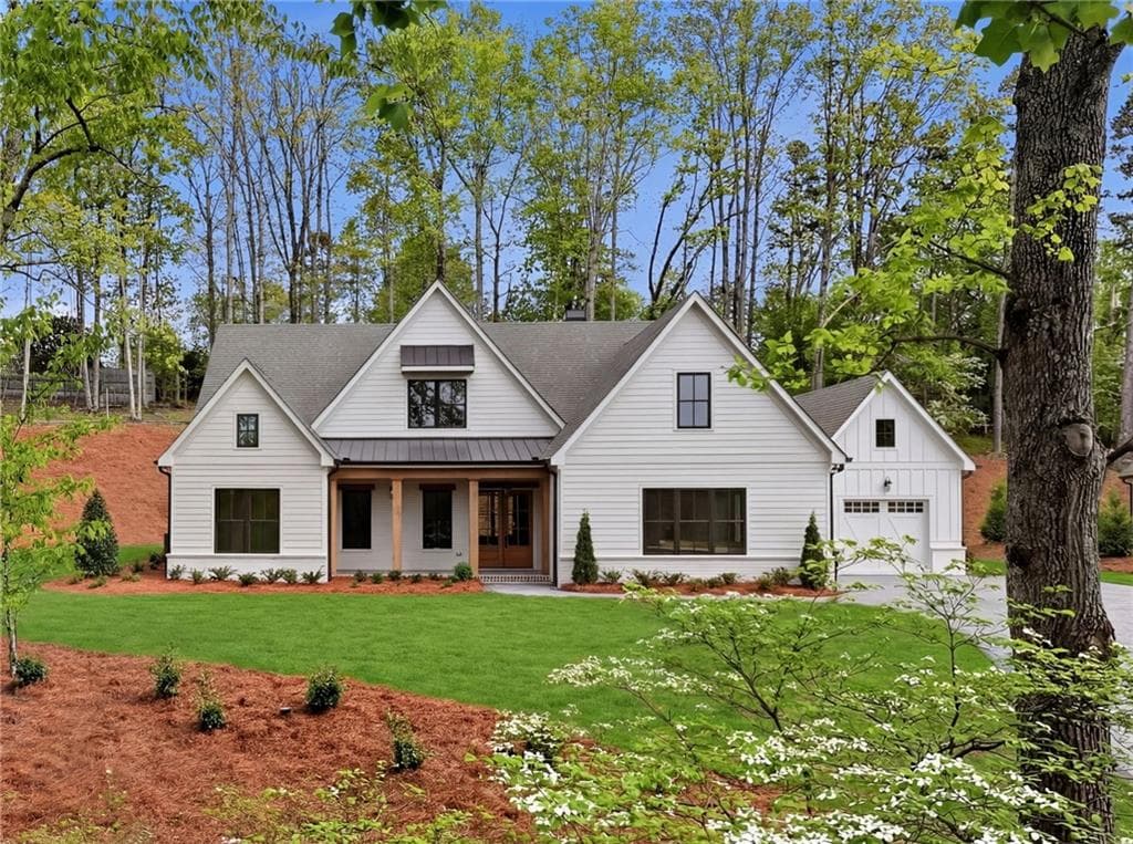 4 bedroom, 4 bathroom, 3,514 sq ft single family residence for sale at 4420 K D Kruzel Drive, Cumming, GA 30041 — photo 3