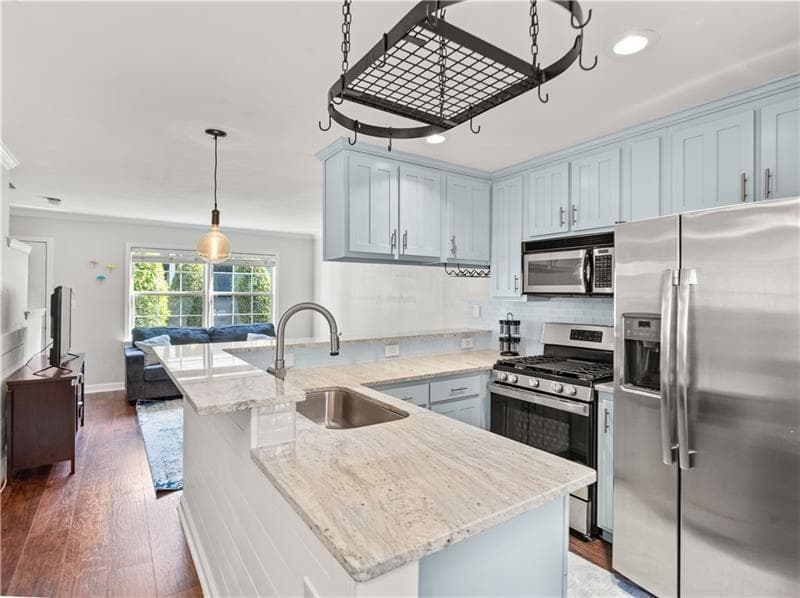 2 bedroom, 2 bathroom, 950 sq ft townhouse for rent at 2232 Dunseath Avenue 404, Atlanta, GA 30318 for $1,800 a month — photo 1 of 20