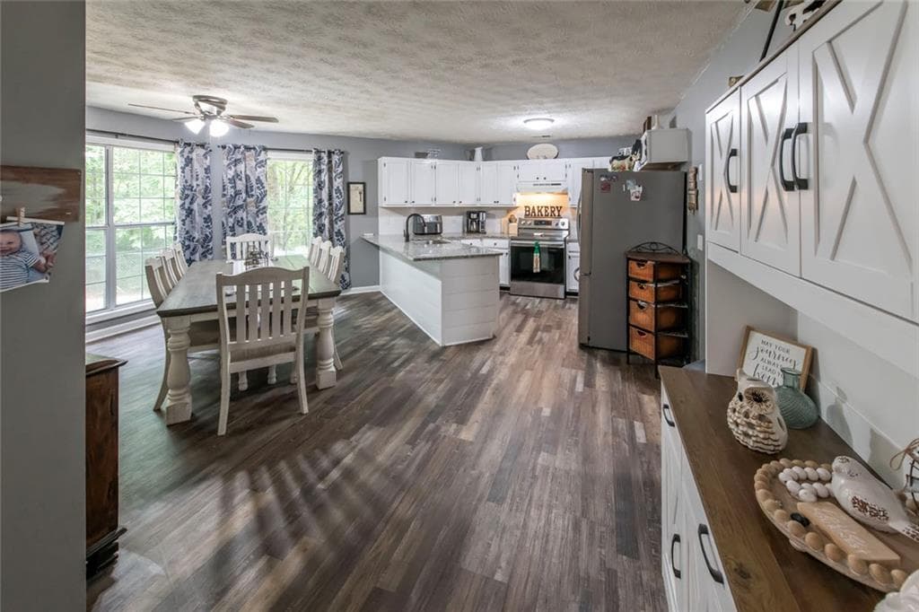 3 bedroom, 2 bathroom, 1,420 sq ft single family residence under contract at 4108 Churchill Court, Winston, GA 30187 — photo 8