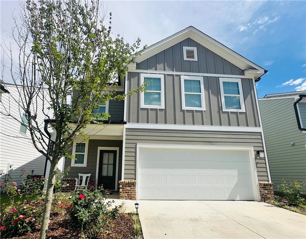 4 bedroom, 3 bathroom, 2,547 sq ft single family residence for sale at 4446 Buttonwood Lane, Lilburn, GA 30047