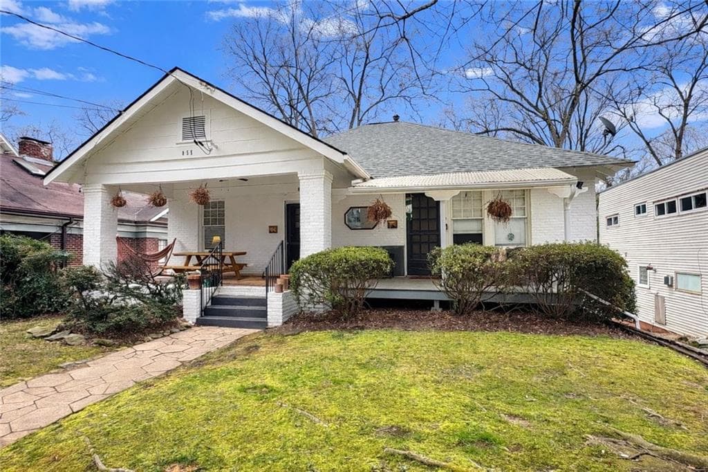 1 bedroom, 1 bathroom, 675 sq ft other for rent at 855 Charles Allen Drive 3, Atlanta, GA 30308 for $1,129 a month — photo 1 of 5