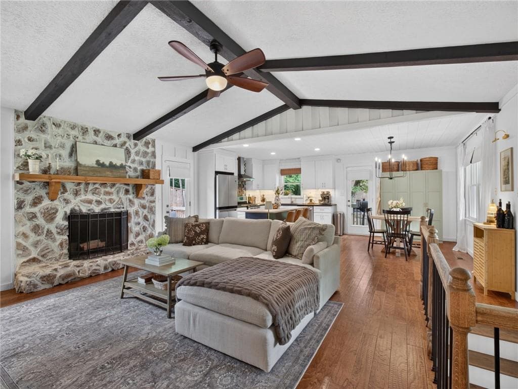3 bedroom, 2 bathroom, 2,880 sq ft single family residence for sale at 2036 Kellogg Creek Road, Acworth, GA 30102 — photo 7