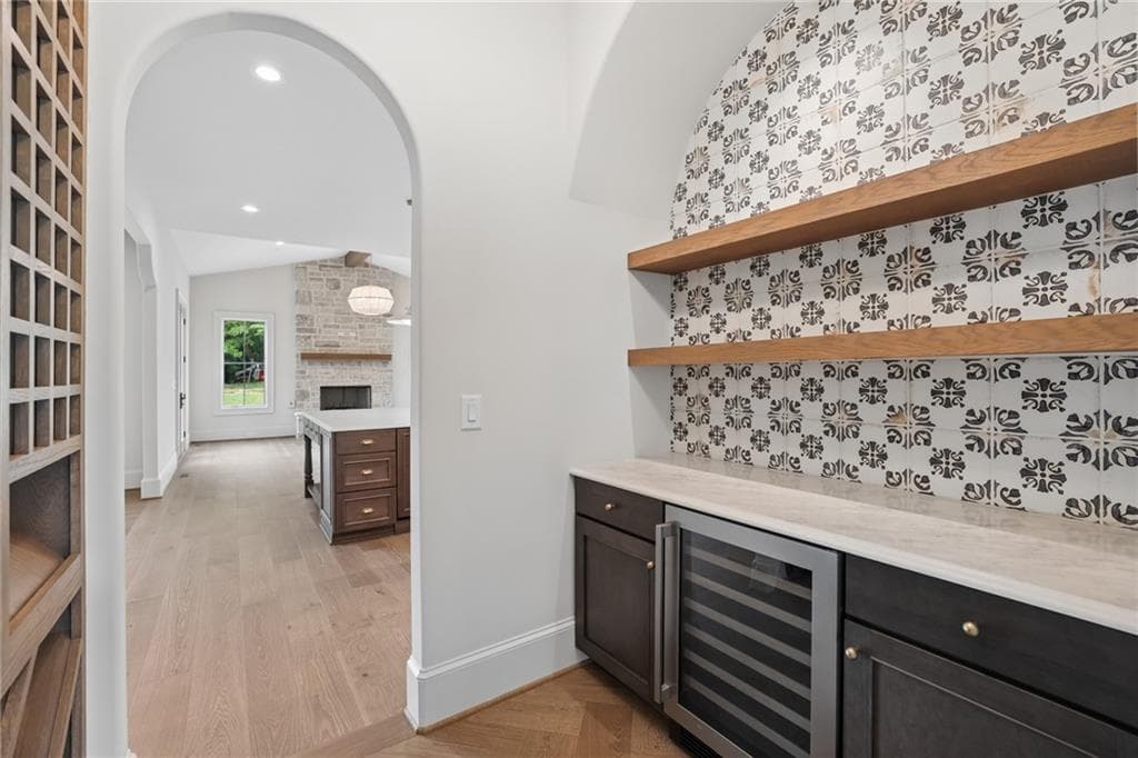 5 bedroom, 7 bathroom, 5,700 sq ft single family residence for sale at 13040 Arnold Mill Road, Roswell, GA 30075 — photo 4