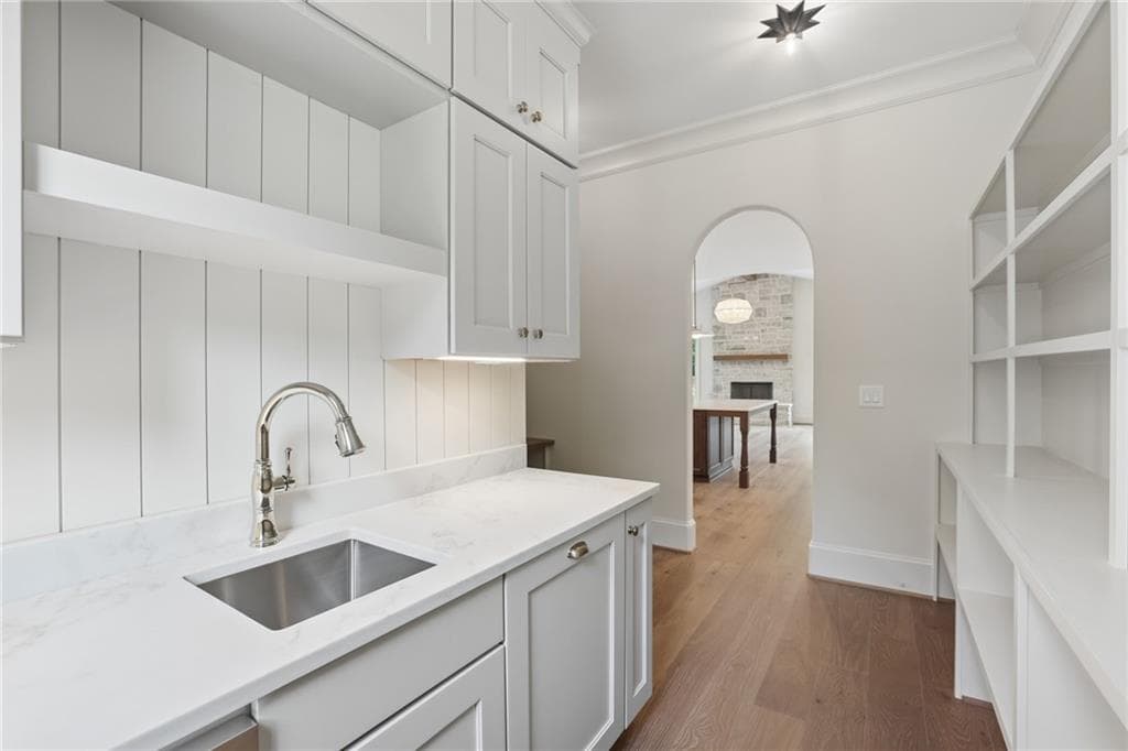 5 bedroom, 7 bathroom, 5,700 sq ft single family residence for sale at 13040 Arnold Mill Road, Roswell, GA 30075 — photo 10