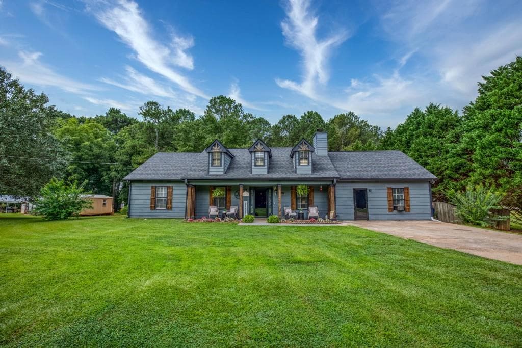 5 bedroom, 3 bathroom, 2,388 sq ft single family residence for sale at 1500 Double Springs Church Road, Monroe, GA 30656