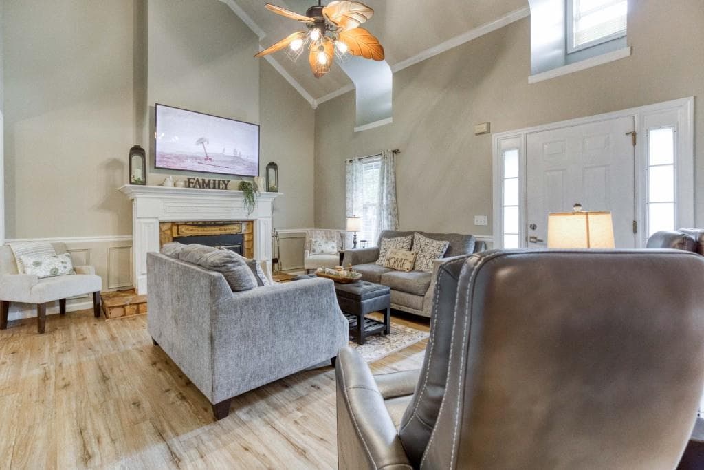 5 bedroom, 3 bathroom, 2,388 sq ft single family residence for sale at 1500 Double Springs Church Road, Monroe, GA 30656 — photo 4