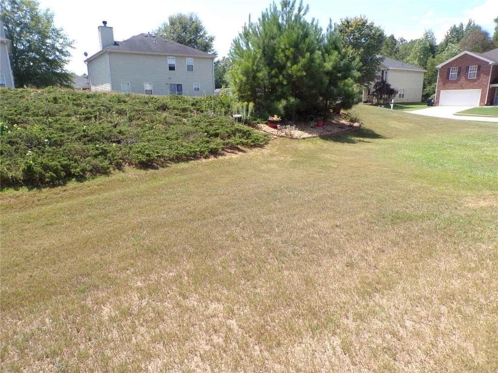 4 bedroom, 2 bathroom, 1,728 sq ft single family residence for rent at 7540 Old Chapel, College Park, GA 30349 for $2,200 a month — photo 5