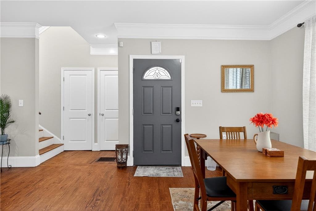 4 bedroom, 4 bathroom, 2,248 sq ft single family residence for sale at 2493 Burtz Street, Atlanta, GA 30318 — photo 5