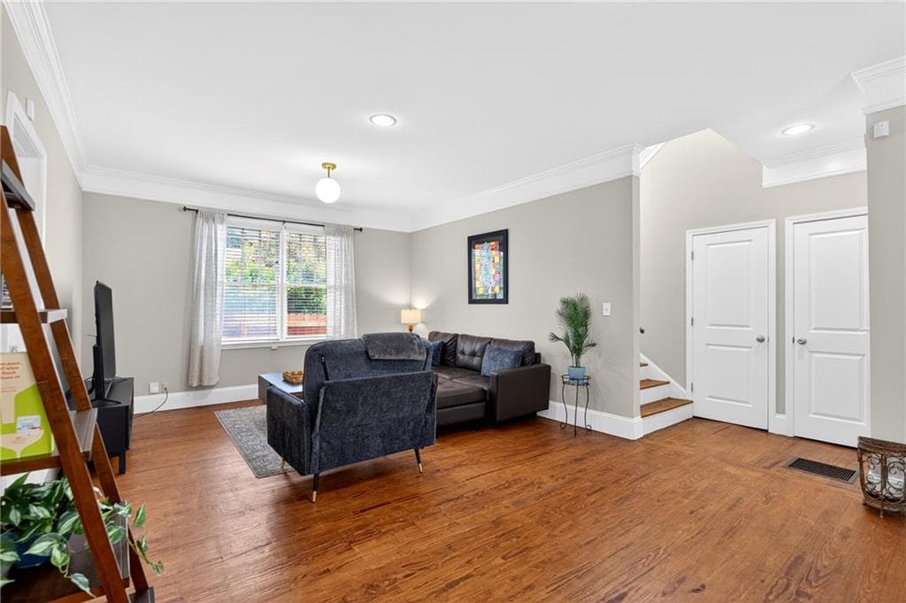 4 bedroom, 4 bathroom, 2,248 sq ft single family residence for sale at 2493 Burtz Street, Atlanta, GA 30318 — photo 8