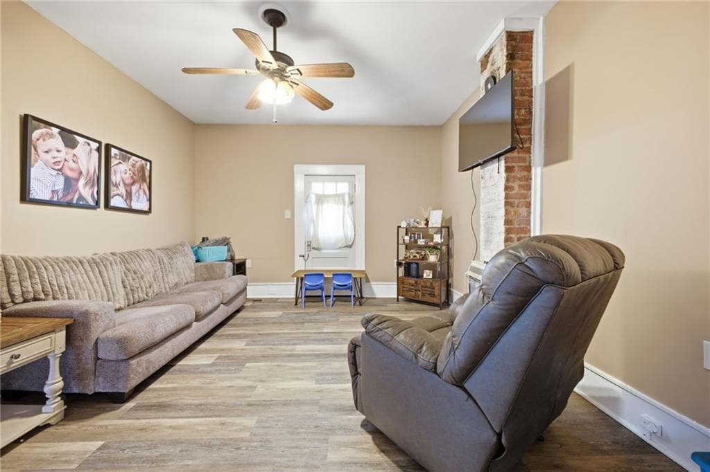2 bedroom, 1 bathroom, 1,072 sq ft single family residence under contract at 199 Grady Road, Rockmart, GA 30153 — photo 8