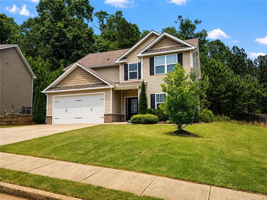 4 bedroom, 3 bathroom, 2,269 sq ft single family residence for sale at 271 Fieldcrest Drive, Dallas, GA 30132
