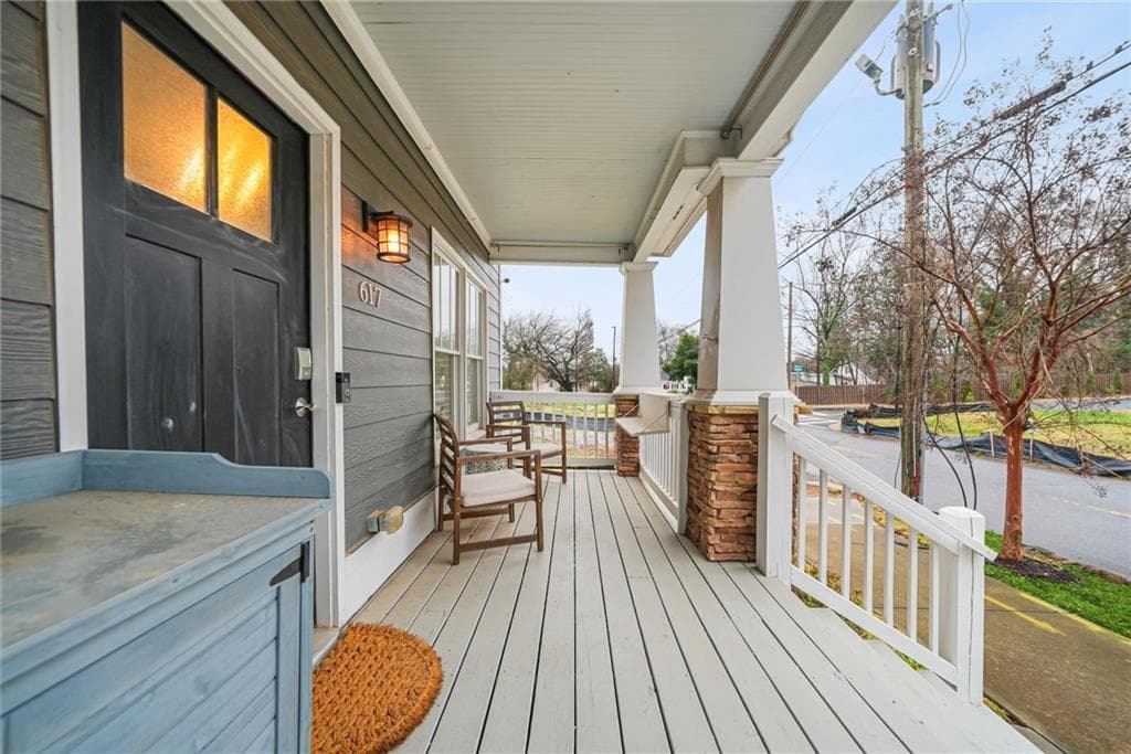 4 bedroom, 3 bathroom, 1,720 sq ft townhouse for rent at 617 Chestnut Street, Hapeville, GA 30354 for $2,400 a month — photo 4