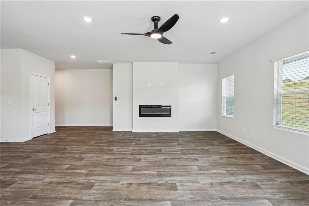 4 bedroom, 3 bathroom, 2,000 sq ft single family residence for sale at 140 Orwell Drive, Social Circle, GA 30025 — photo 6