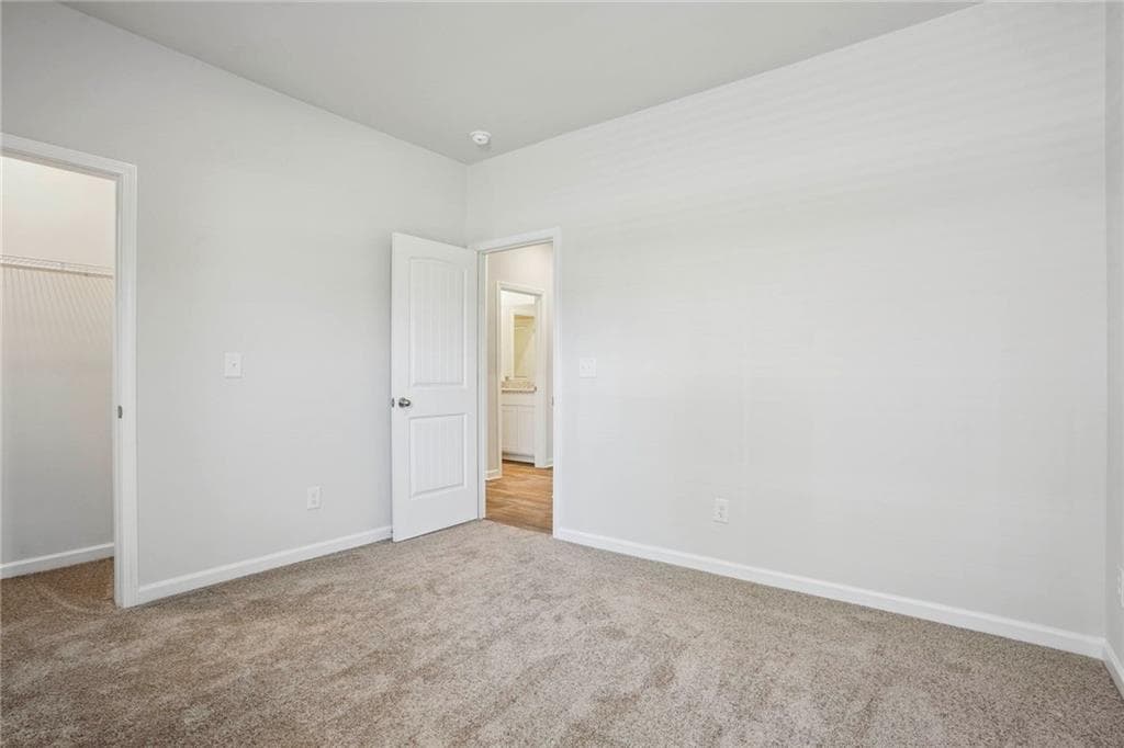 4 bedroom, 3 bathroom, 2,000 sq ft single family residence for sale at 140 Orwell Drive, Social Circle, GA 30025 — photo 9