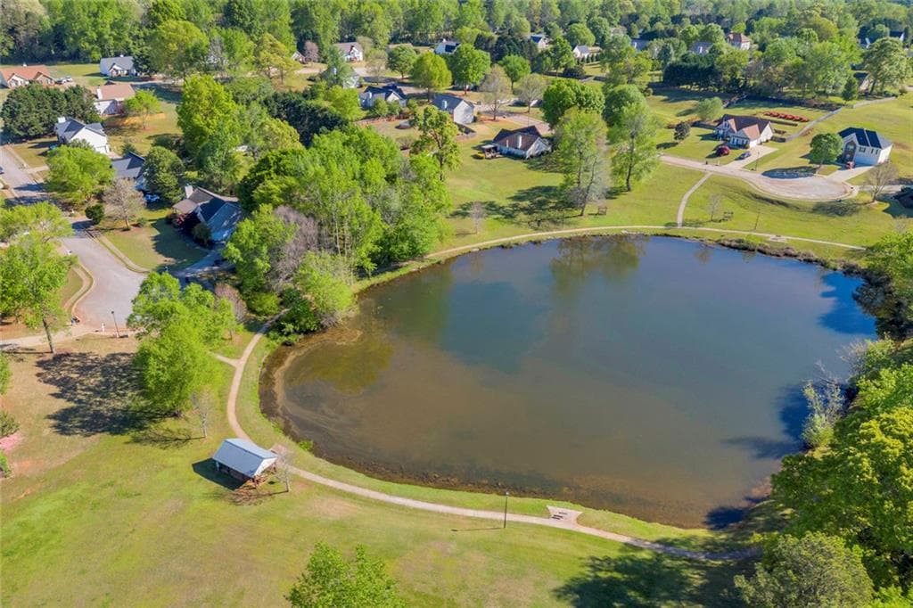 3 bedroom, 2 bathroom, 1,429 sq ft single family residence for sale at 678 Bailey Drive, Jefferson, GA 30549 — photo 5